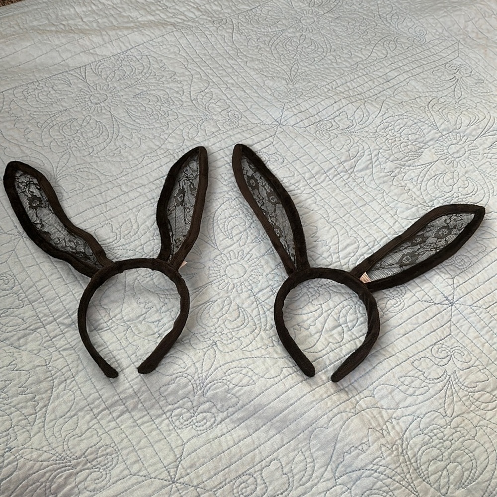 bunny ears